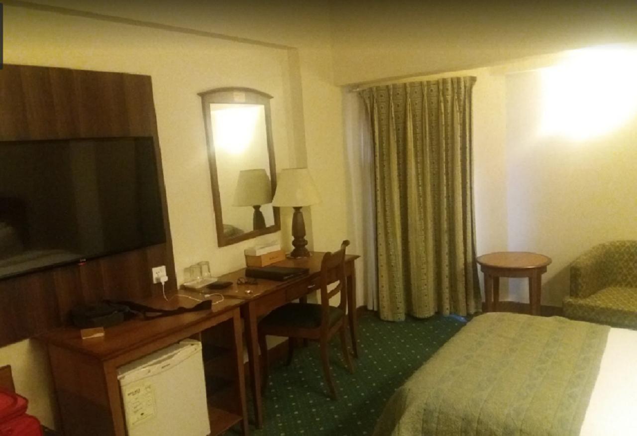 Embassy Inn, كراتشي المظهر الخارجي الصورة
