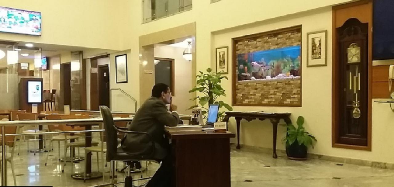 Embassy Inn, كراتشي المظهر الخارجي الصورة