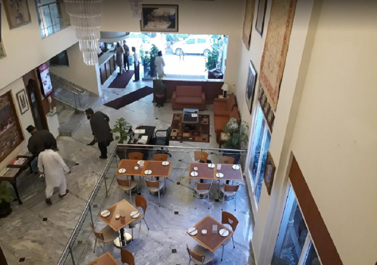 Embassy Inn, كراتشي المظهر الخارجي الصورة