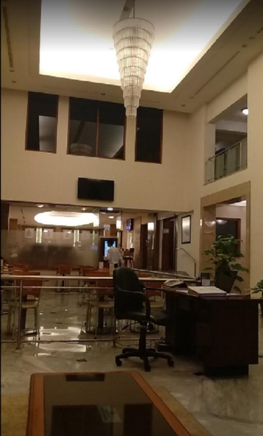 Embassy Inn, كراتشي المظهر الخارجي الصورة