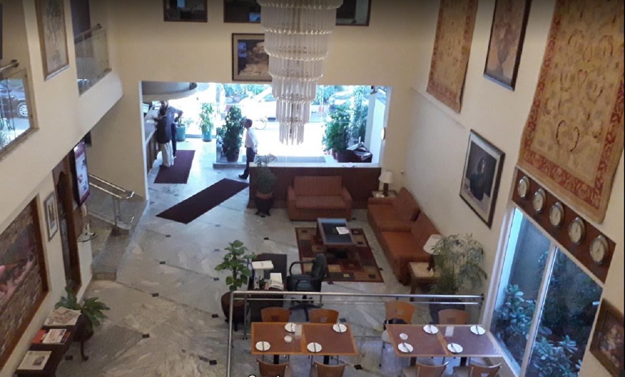 Embassy Inn, كراتشي المظهر الخارجي الصورة