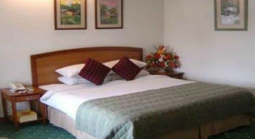 Embassy Inn, كراتشي المظهر الخارجي الصورة